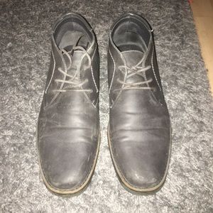 Men’s dress shoes